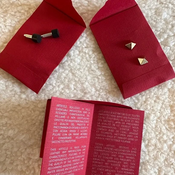 Valentino Garavani Rockstud Caged Leather Pump Ivory Poudre - Picture 4 of 15